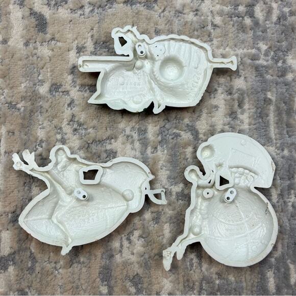 Vintage Burwood 3 Piece Sports Plastic Wall Hanging Plaques - Picture 6 of 7